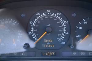 Image 49/50 of Mercedes-Benz SL 280 (1996)
