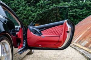 Image 24/47 of Mercedes-Benz SL 600 (2004)