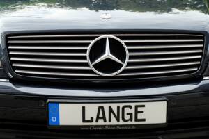 Image 23/70 de Mercedes-Benz CL 500 (1997)