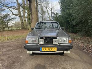 Bild 4/8 von Volvo 245 GL D (1983)