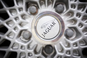 Image 36/97 of Daimler Double Six (1994)