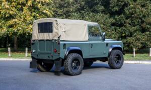 Image 3/21 de Land Rover Defender 90 Td5 (1999)