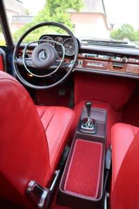 Bild 9/26 von Mercedes-Benz 280 SE 3,5 (1971)
