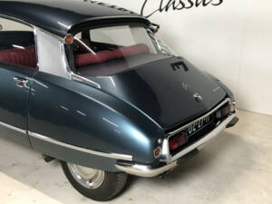 Bild 14/28 von Citroën D Super (1972)