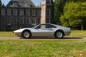 Afbeelding 4/8 van Ferrari 308 GTB (1977)