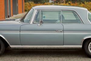 Immagine 18/84 di Mercedes-Benz 280 SE 3,5 (1970)