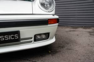 Image 47/50 of Porsche 911 Turbo LE (1989)