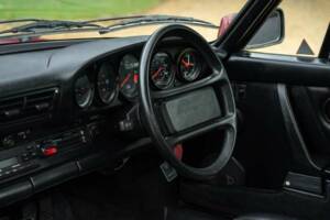 Bild 39/50 von Porsche 911 Carrera 3.2 (1989)