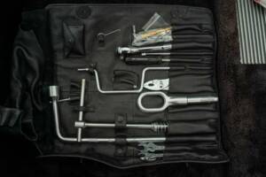 Image 33/49 of Porsche 928 S4 (1990)