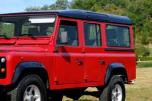 Afbeelding 13/31 van Land Rover Defender 110 300Tdi (1997)