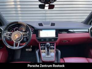 Imagen 9/27 de Porsche Cayenne E-Hybrid (2022)