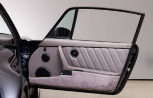 Immagine 10/23 di Porsche 911 Turbo 3.6 (1993)