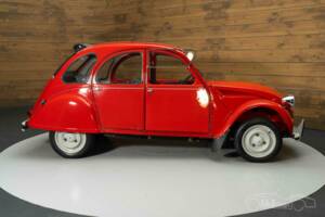 Image 9/19 of Citroën 2 CV 6 (1983)