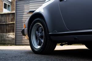 Bild 46/58 von Porsche 911 Carrera 3.2 (WTL) (1988)