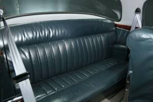 Bild 27/49 von Mercedes-Benz 220 SE (1960)