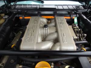 Bild 71/99 von Porsche 928 GTS (1992)