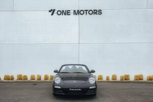 Image 2/27 de Porsche 911 Carrera 4S (2009)