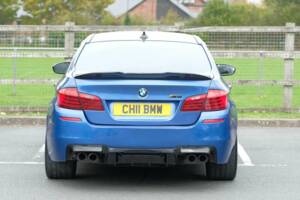 Image 12/50 of BMW M5 (2014)