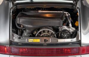 Image 32/33 de Porsche 911 Turbo 3.3 (1991)