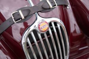 Image 11/32 de Jaguar XK 140 OTS (1955)