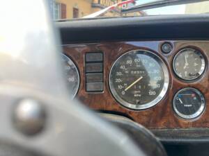 Image 35/81 de MG MGB (1976)