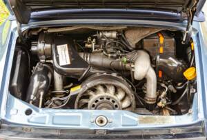 Bild 3/16 von Porsche 911 Carrera 4 (1990)