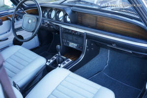 Bild 19/31 von BMW 3.0 CSi (1975)