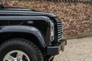 Bild 32/50 von Land Rover Defender 90 (2013)