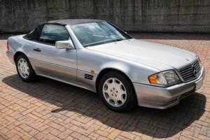 Afbeelding 2/4 van Mercedes-Benz SL 500 (1995)