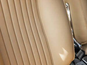 Immagine 42/71 di Aston Martin DBS V8 (1971)