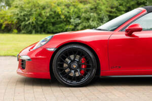 Immagine 21/50 di Porsche 911 Targa 4 GTS (2015)