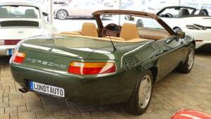 Bild 10/23 von Porsche 928 S4 (1989)