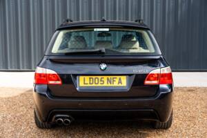 Imagen 13/65 de BMW 545i Touring (2005)