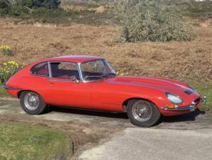 Afbeelding 3/12 van Jaguar E-Type (2+2) (1966)