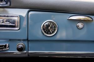 Image 53/56 of Mercedes-Benz 190 SL (1956)