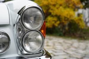 Image 13/15 of Mercedes-Benz 280 SE 3,5 (1971)