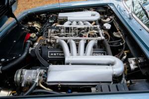 Image 14/16 de Aston Martin DBS V8 (1970)