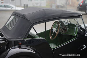 Image 5/18 of MG TD Midget (1953)