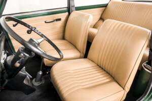 Image 28/50 of Mini 850 (1974)