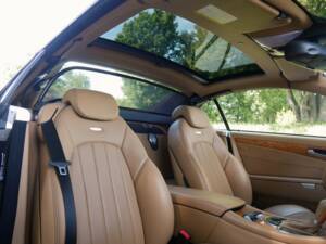 Bild 30/40 von Mercedes-Benz SL 65 AMG (2005)