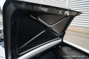 Image 13/18 de Mercedes-Benz 280 SL (1969)