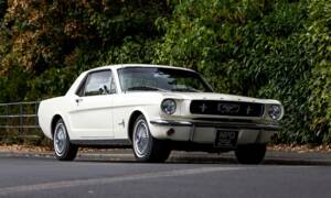 Image 1/50 of Ford Mustang 200 (1966)