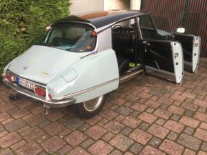 Bild 19/80 von Citroën DS 21 Pallas (1973)