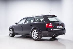 Bild 8/34 von Audi RS6 Avant (2004)