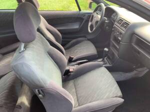 Bild 34/35 von Opel Calibra 2,0 (1991)