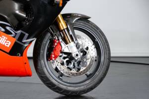 Bild 37/50 von Aprilia RSV 1000 V60 (1999)