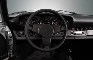 Image 13/29 of Porsche 911 Turbo 3.0 (1976)