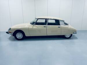 Imagen 3/12 de Citroën DS 20 (1973)