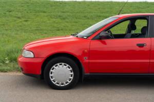 Image 15/40 de Audi A4 1.6 (1995)