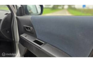 Bild 23/41 von Mazda MX-5 1.8 (2007)